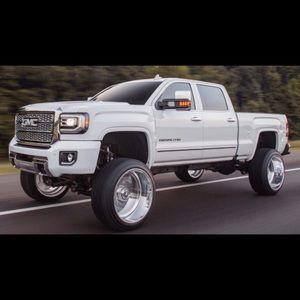 Meet your Posher, Roberto